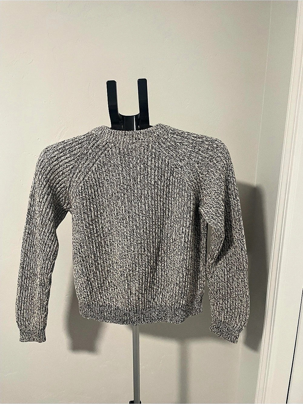 Basic Gray Knit Sweater Size Medium Like New